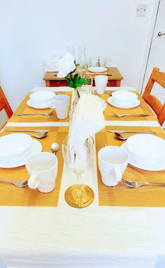 Al Iram Guest House 런던 외부 사진