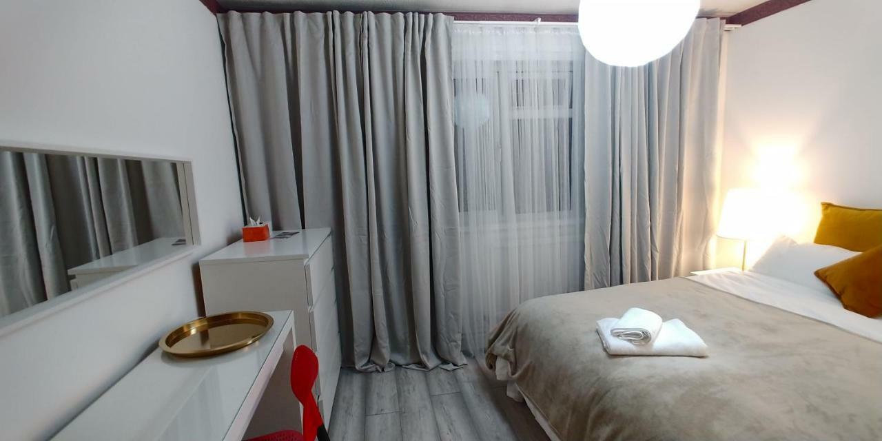 Al Iram Guest House 런던 외부 사진