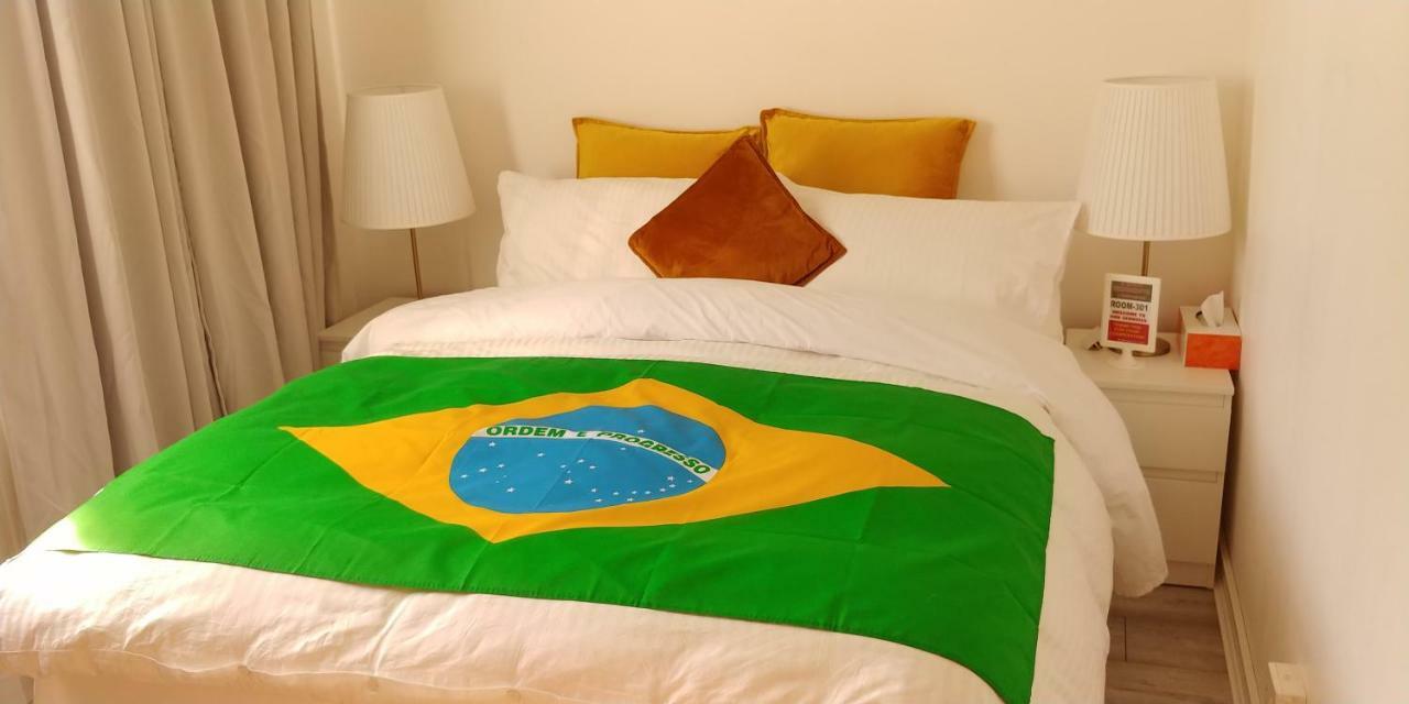 Al Iram Guest House 런던 외부 사진